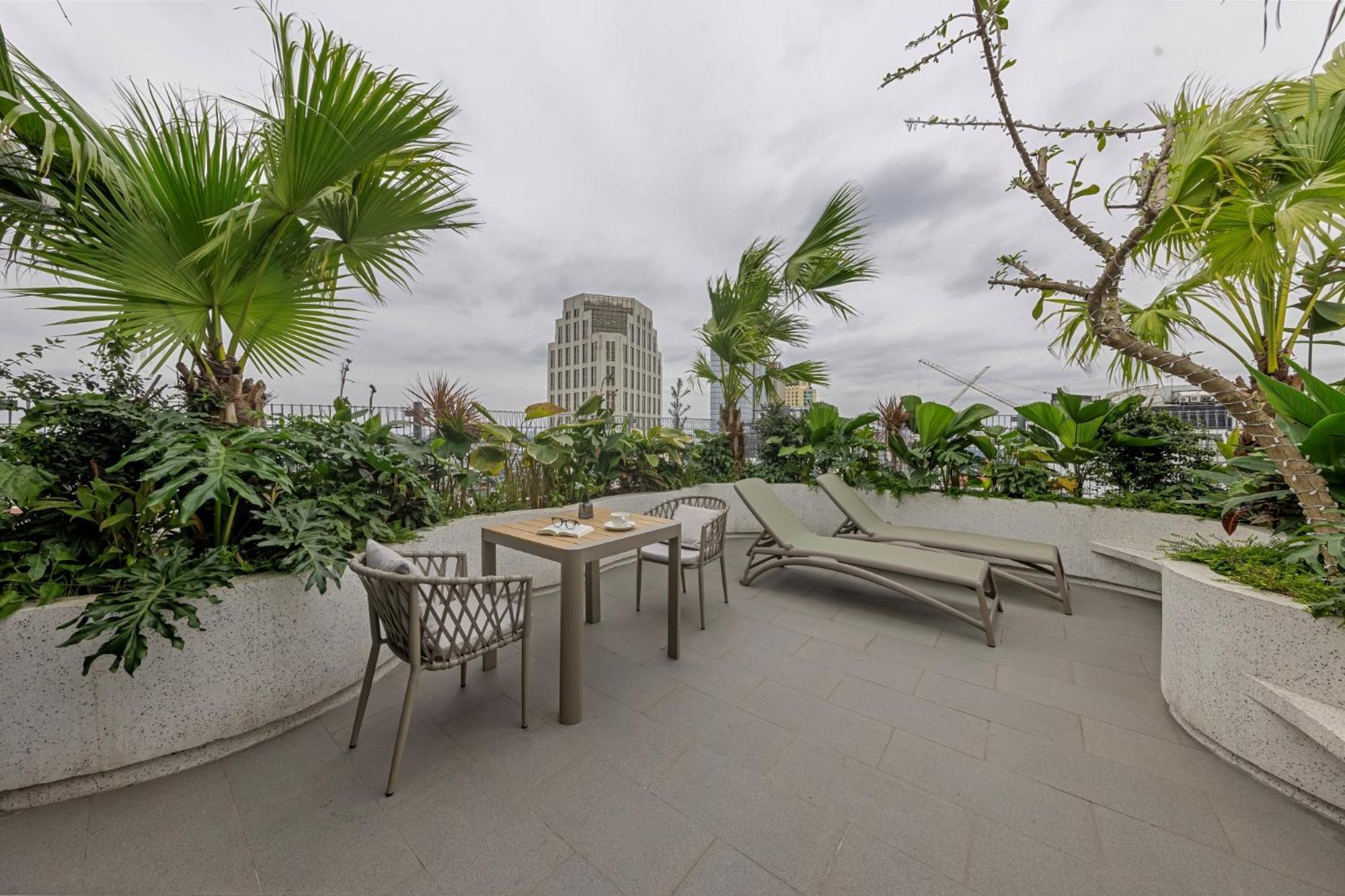 La Siesta Classic Hang Thung Hanoi Dış mekan fotoğraf Rooftop garden